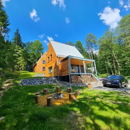 Tri Vydry Chalet *